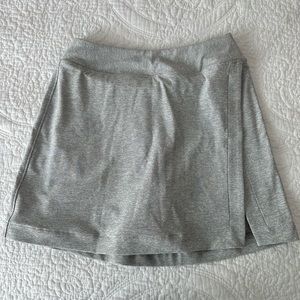 Outdoor Voice Court Skort in Dove/Ash